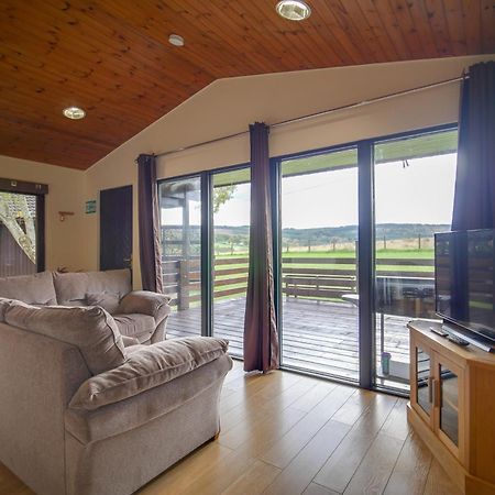 Glenview Chalet Park Inverness Exterior foto